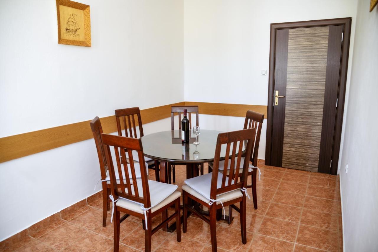 Apartment Nikola โกตอร์ ภายนอก รูปภาพ