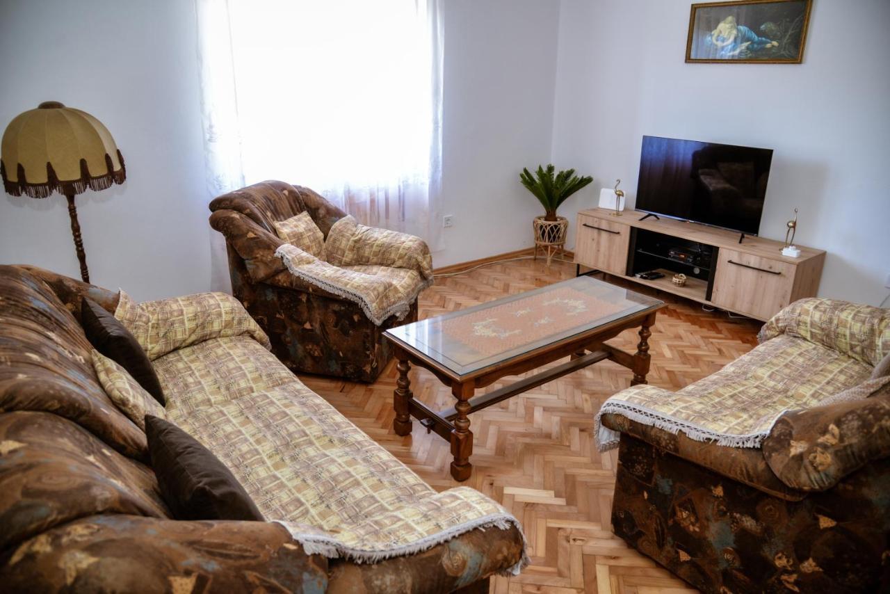 Apartment Nikola โกตอร์ ภายนอก รูปภาพ